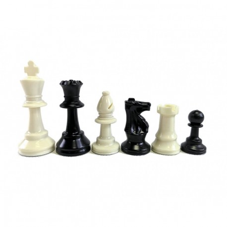 Plastic chess pieces nr 4 ( S-51 )